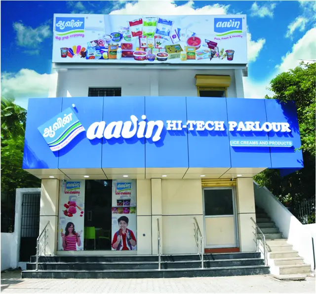 Full branding signage by Star Signs
